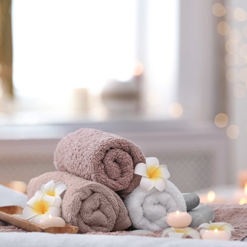 Beautiful,Spa,Composition,On,Massage,Table,In,Wellness,Center